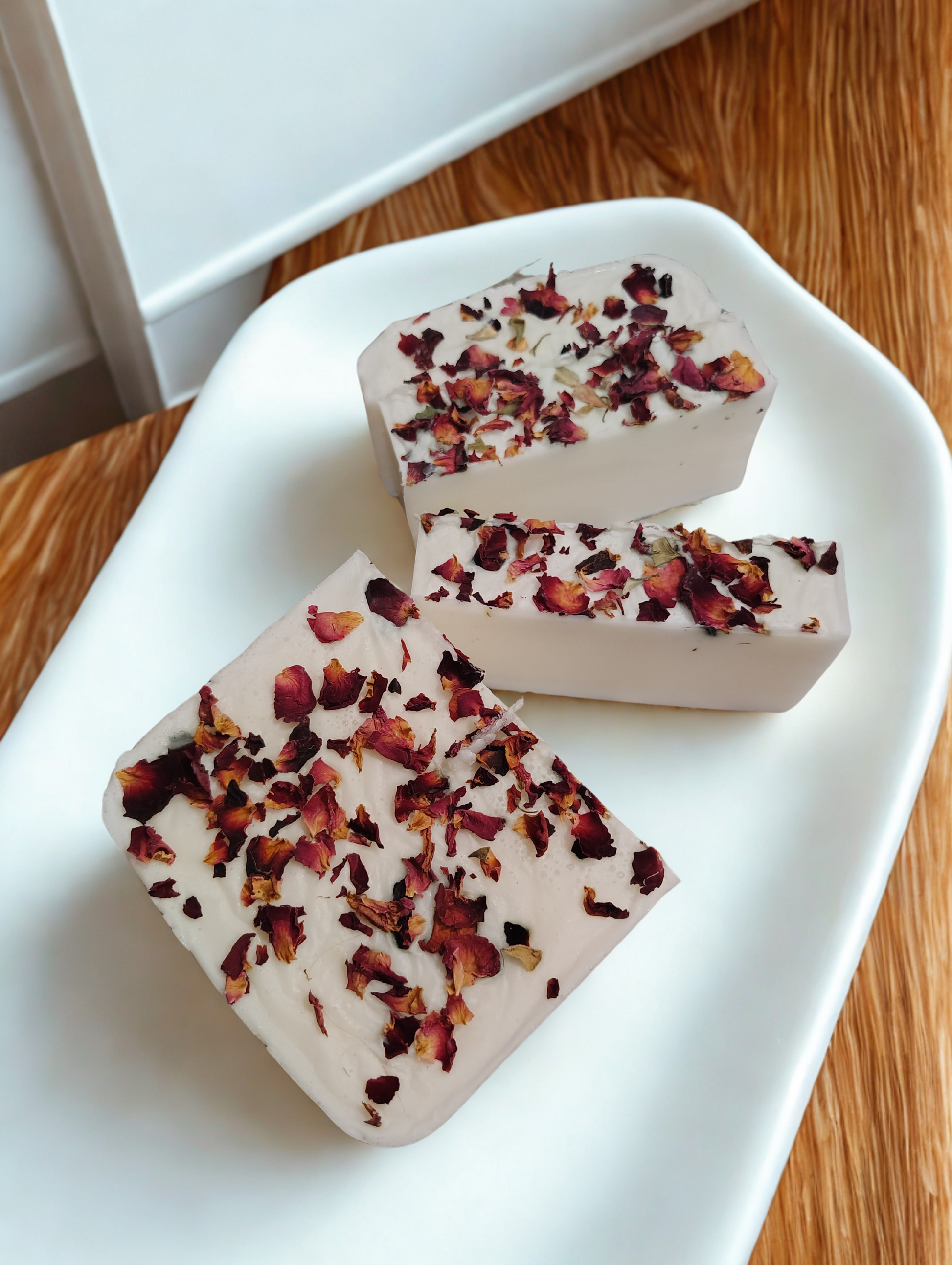 Whiskey Rose Goats Milk Soap